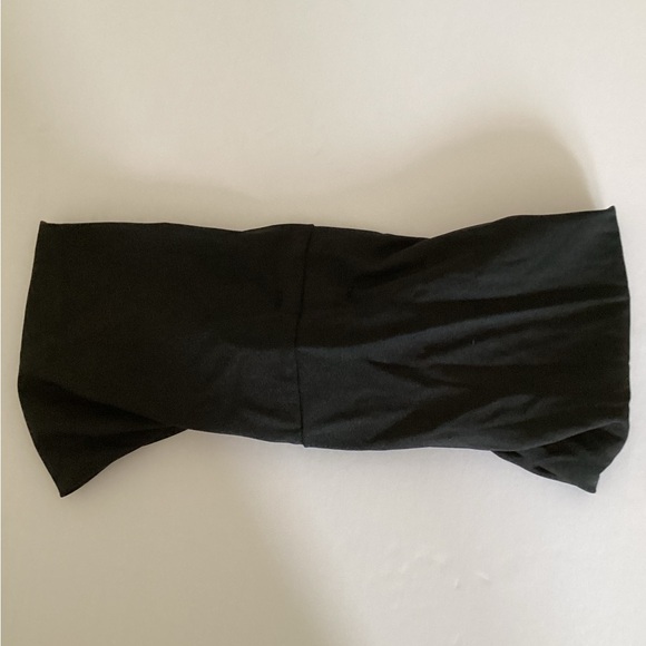 PrettyLittleThing black bandeau size 4 - Picture 4 of 5